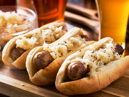           (Beer Brats) -   